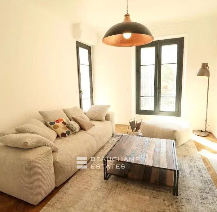 Spacious and comfortable renovated apartment – Cannes Center