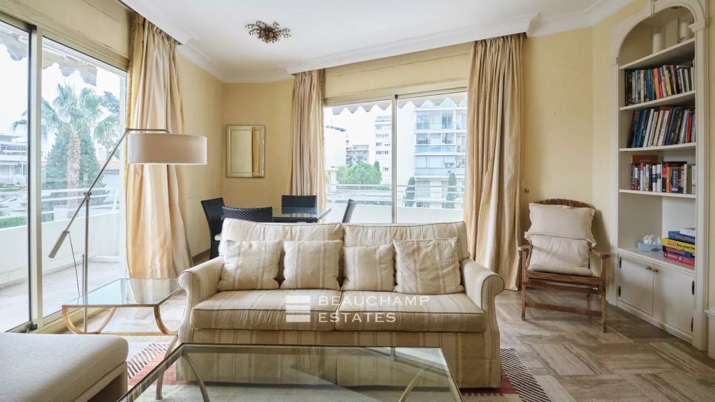 Spacious apartment in a luxury residence – Cannes Croisette