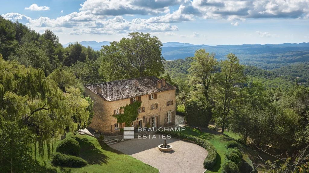 Stone Bastide with 7 Bedrooms