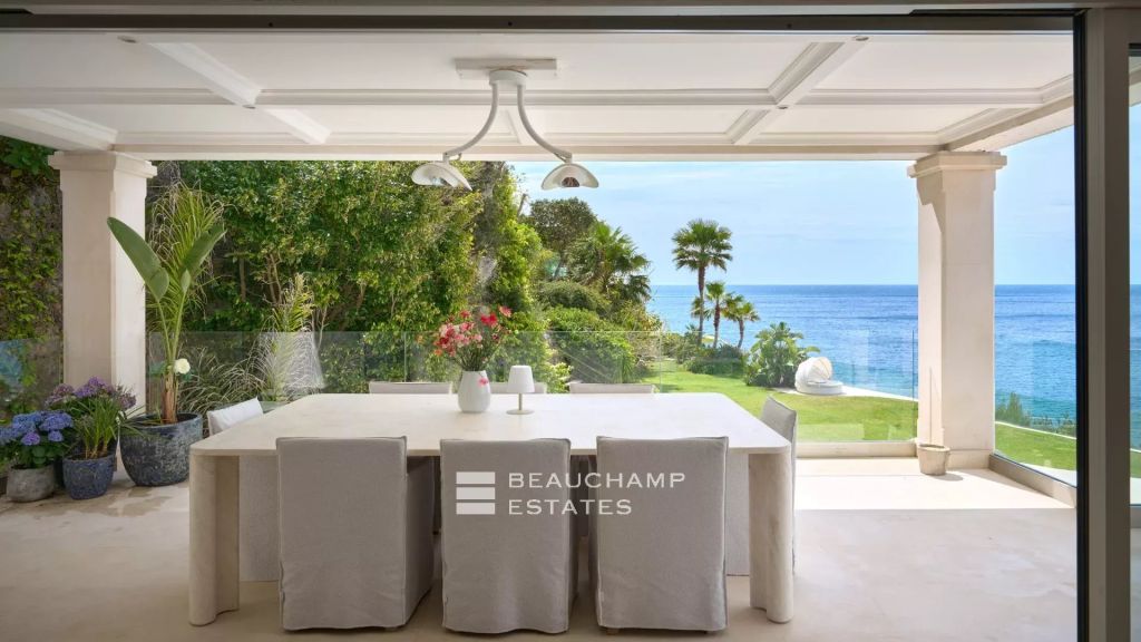 Stunning classic villa with 7 bedrooms in Saint-Jean-Cap-Ferrat – Sea View