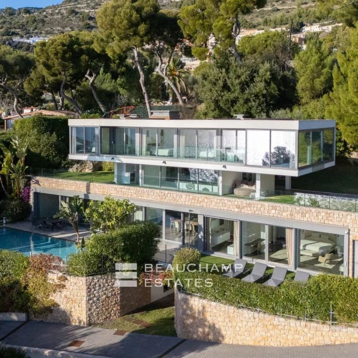 Cap D’Ail – Contemporary 5-Bedroom Villa with Infinity Pool and Panoramic Sea View