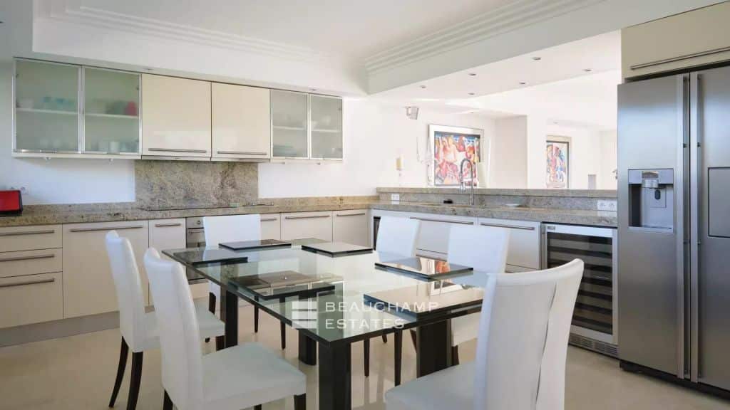 Stunning penthouse – Chateau Montjoli – Cannes Californie