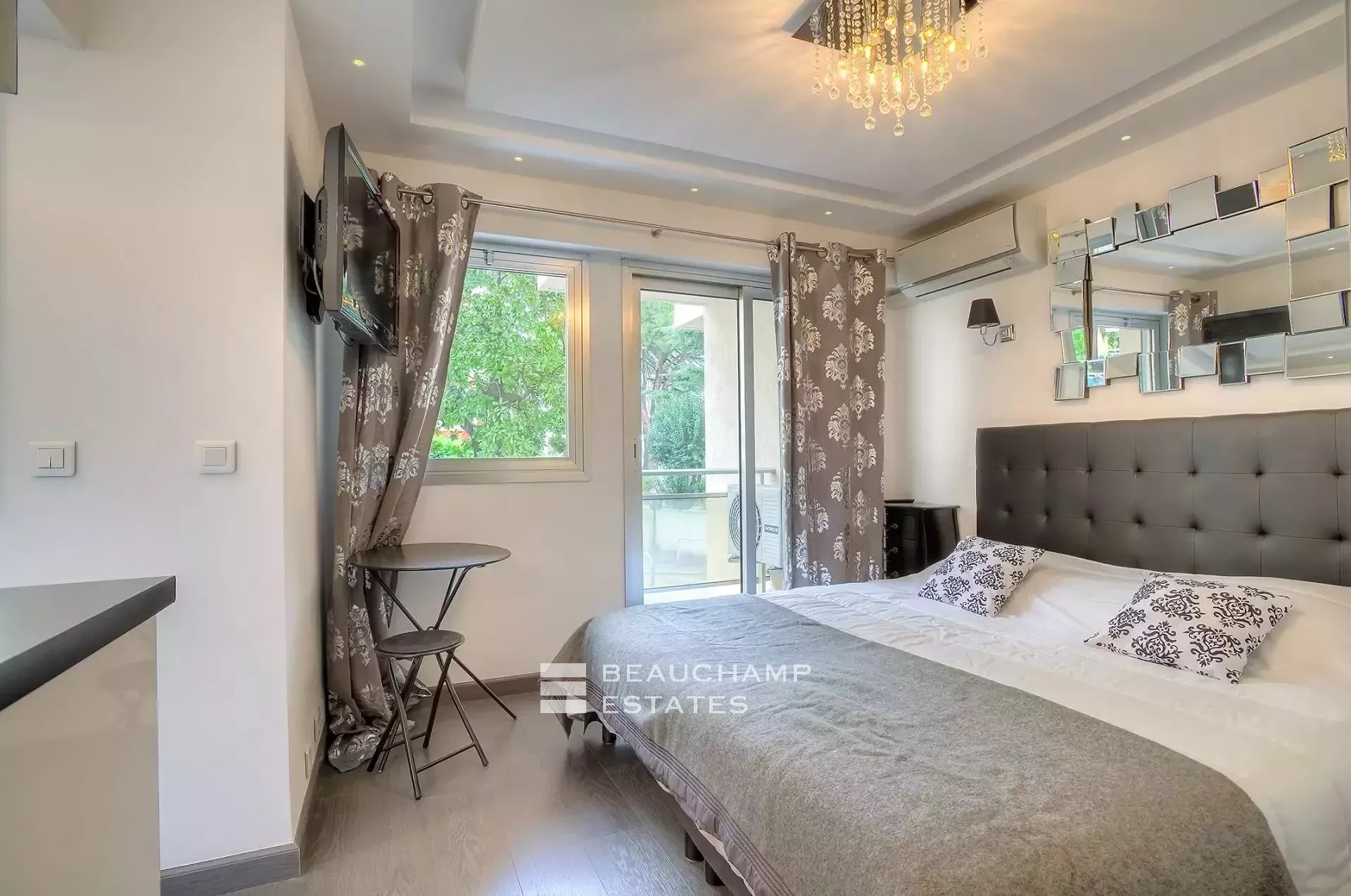 Stylish Studio in Central Cannes Stylish Studio in Central Cannes