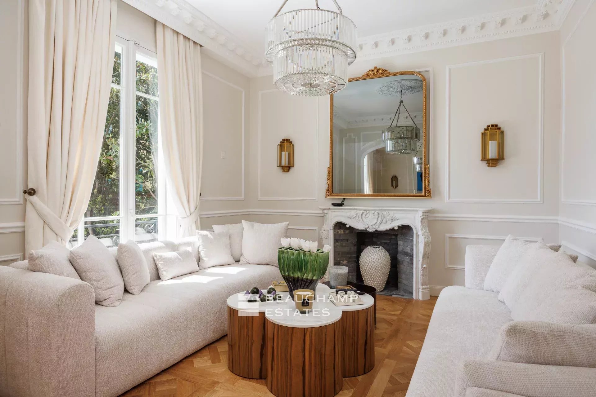 Somptueuse villa Belle Époque à Beaulieu-sur-Mer – 6 chambres, piscine, maison d’amis et sécurité absolue Sumptuous Belle Époque Villa in Beaulieu-sur-Mer 6 Bedrooms, swimming-pool, guest-house and security