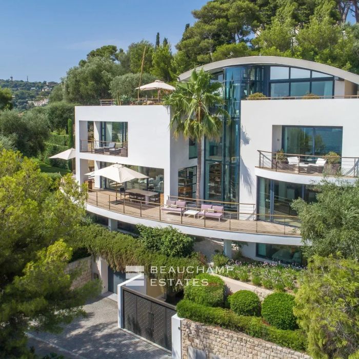 Somptueuse villa contemporaine 4 Chambres avec vue panoramique sur la mer à Saint Jean Cap Ferrat