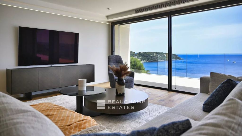 Sumptuous Roof terracce Sea View