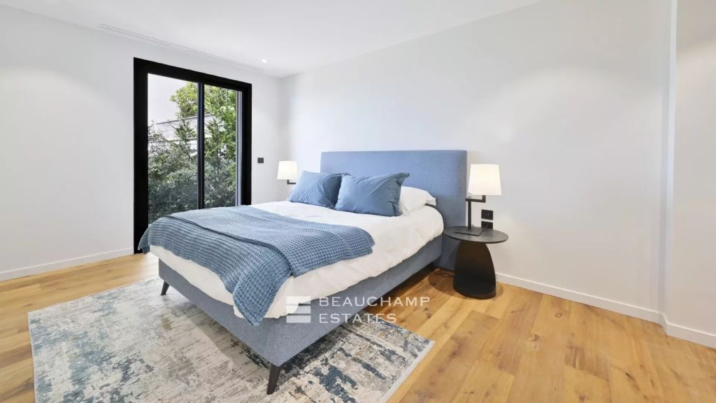 Sumptuous Roof terracce Sea View