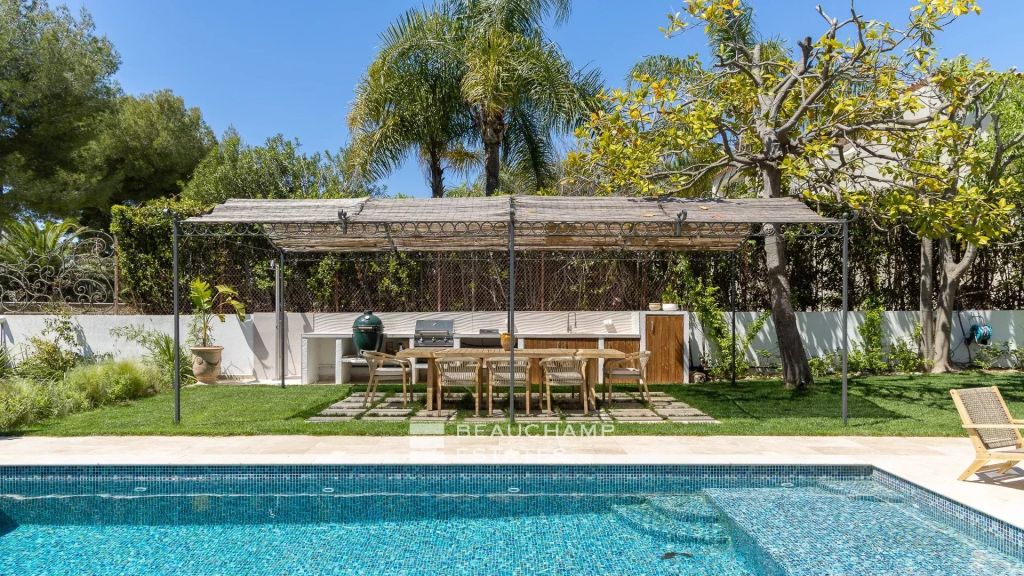 Super property in the heart of Cap d’Antibes