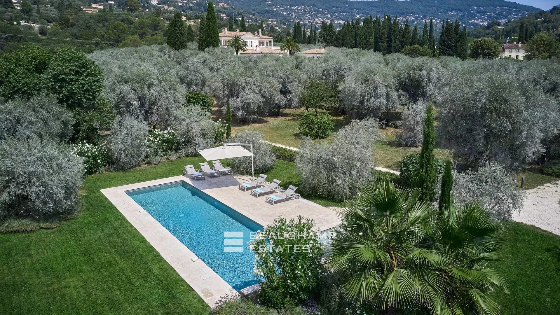 Superb 18th Century Renovated Farmhouse in Grasse Superb 18th Century Renovated Farmhouse in Grasse