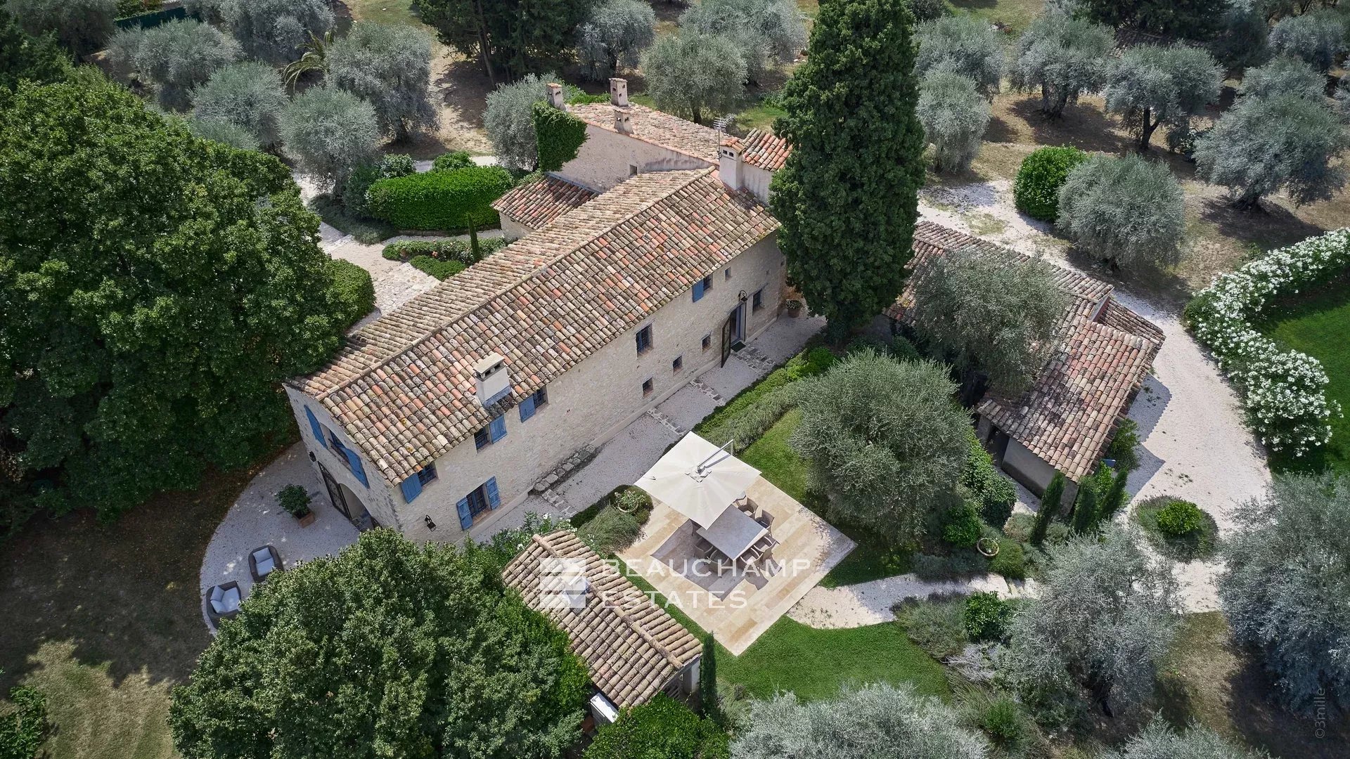 Superb 18th Century Renovated Farmhouse in Grasse Superb 18th Century Renovated Farmhouse in Grasse
