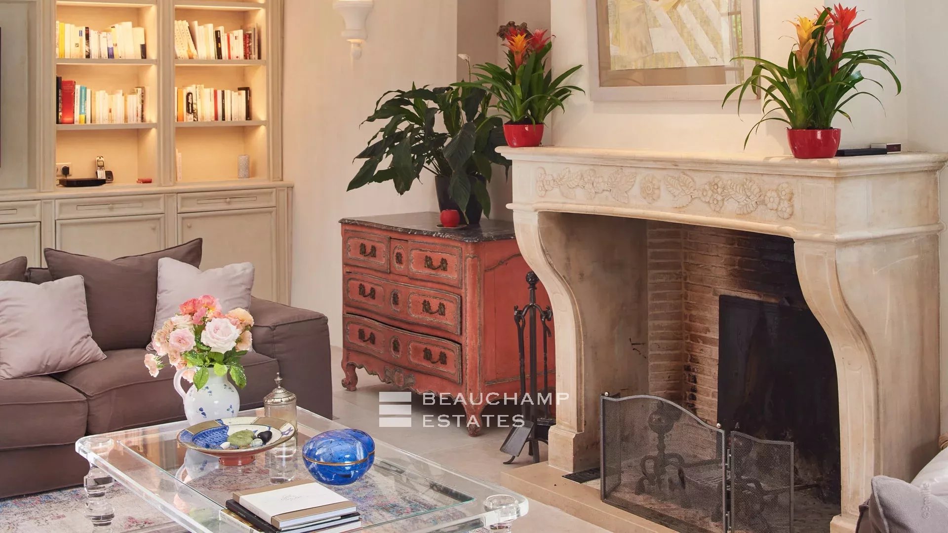 Superb 18th Century Renovated Farmhouse in Grasse Superb 18th Century Renovated Farmhouse in Grasse