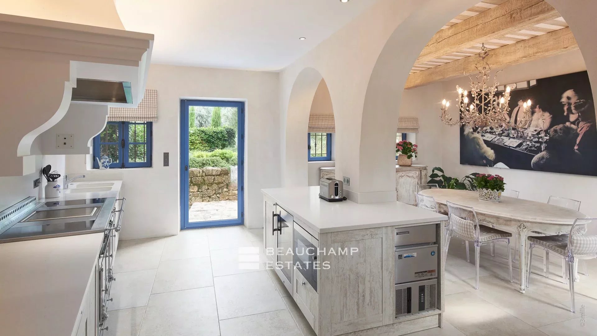 Superb 18th Century Renovated Farmhouse in Grasse Superb 18th Century Renovated Farmhouse in Grasse