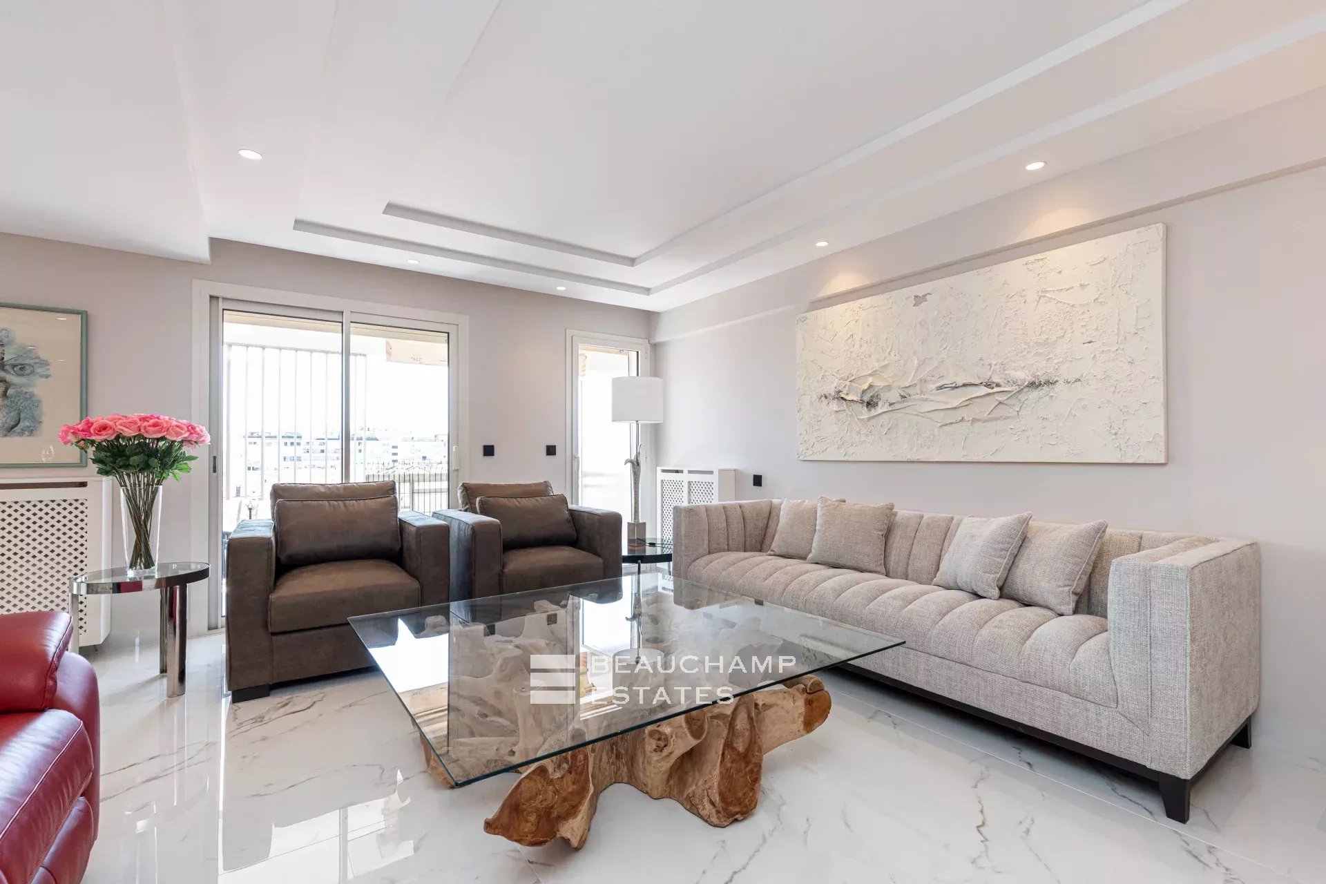 Superb 4 bedroom penthouse – Cannes Centre Superb 4 bedroom penthouse – Cannes Centre