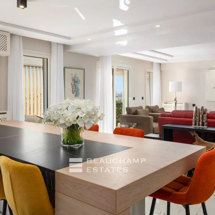 Superb 4 bedroom penthouse – Cannes Centre