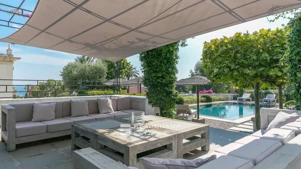 Superb Belle Époque villa with 6 bedrooms and panoramic sea views, near the city center of Cannes