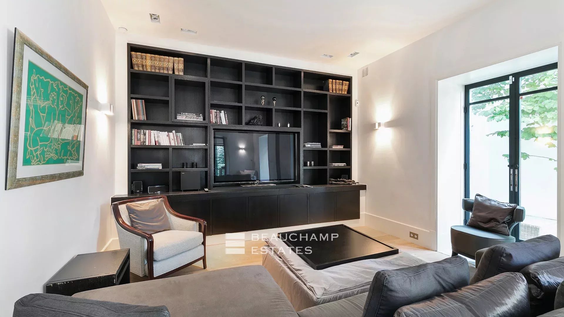 Superbe villa Belle Époque 6 chambres avec vue mer panoramique à proximité du centre-ville de Cannes Superb Belle Époque villa with 6 bedrooms and panoramic sea views, near the city center of Cannes