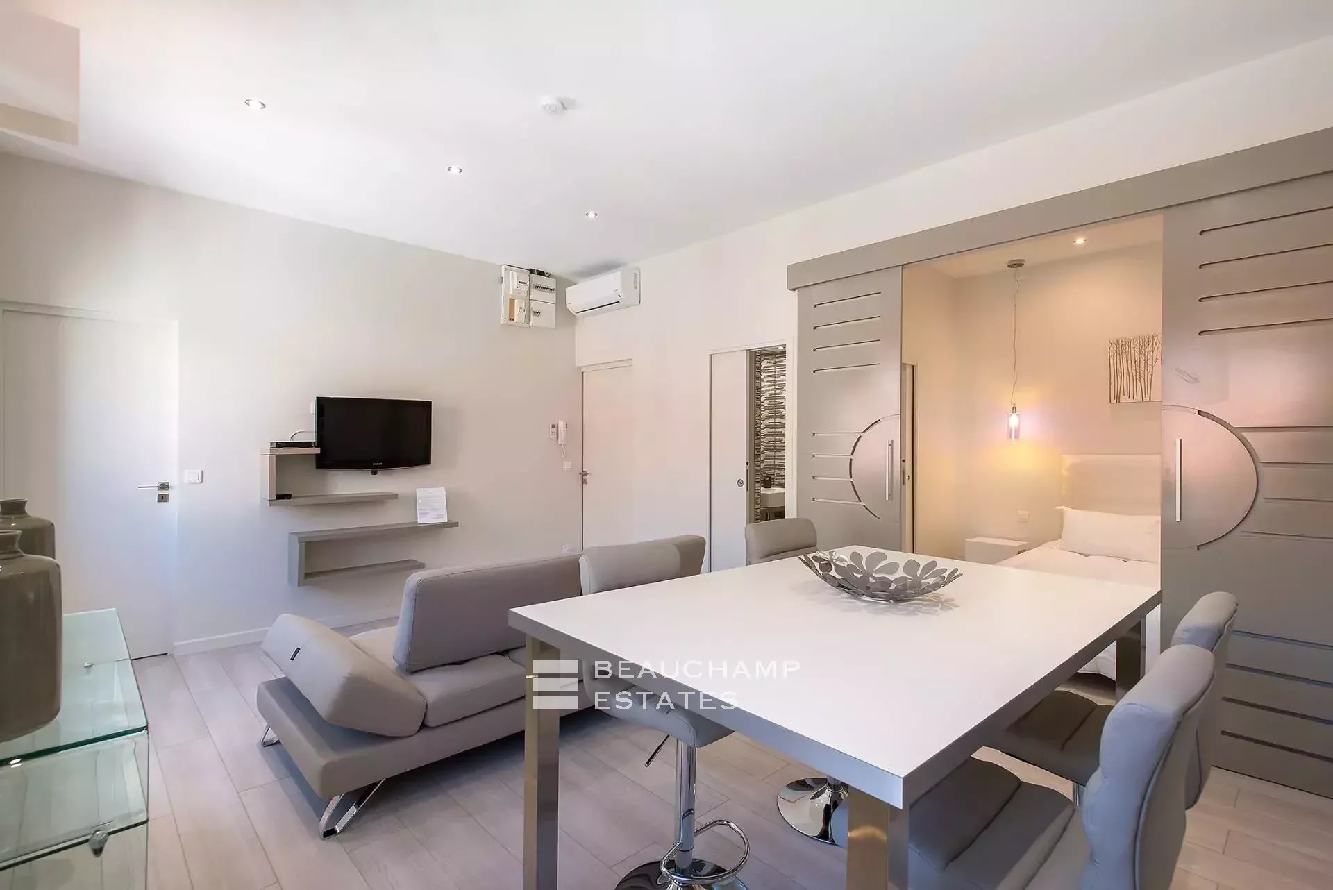 Superb modern apartment Cannes Superb modern apartment Cannes
