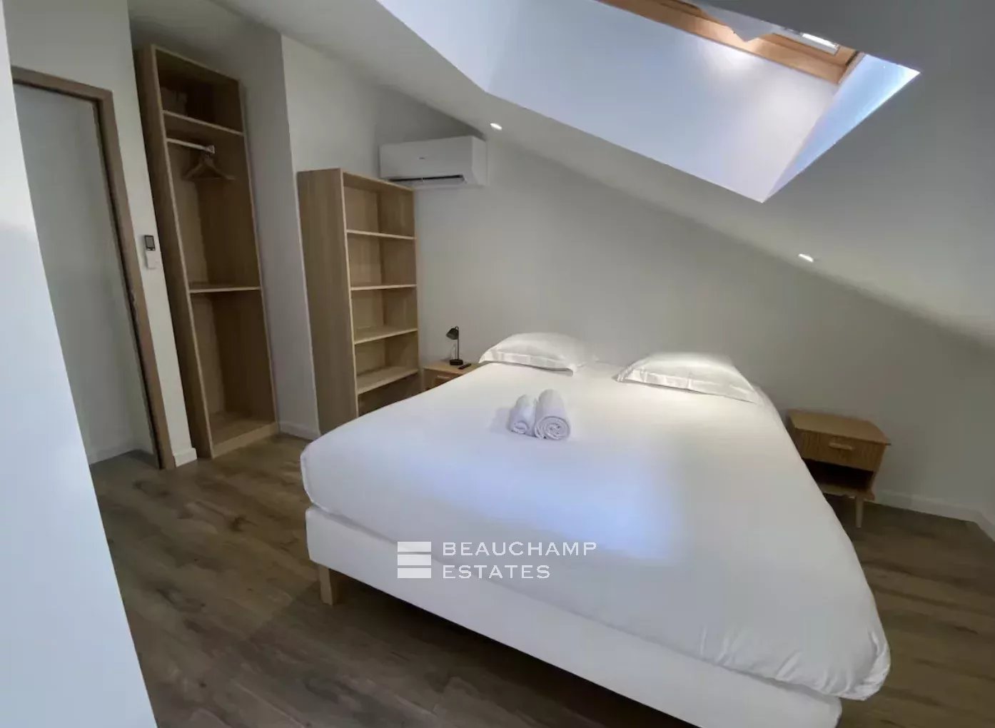 Superb new 2-bedroom – Cannes center Superb new 2-bedroom – Cannes center