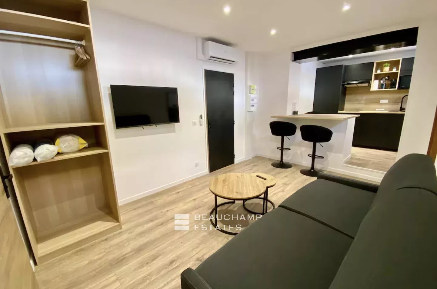 Superb new studio – Cannes center Superb new studio – Cannes center