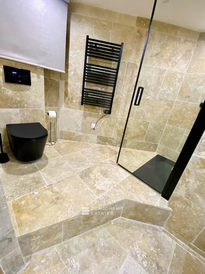 Superb new studio – Cannes center Superb new studio – Cannes center