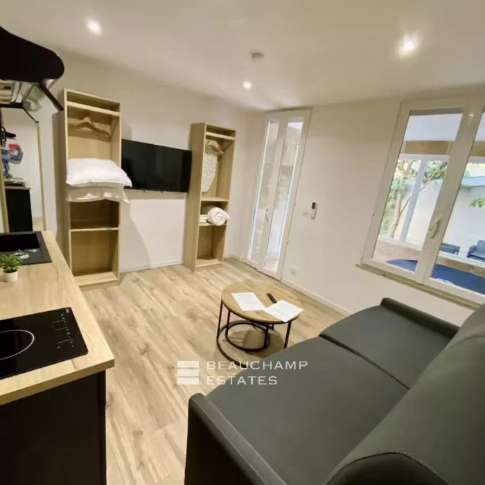 Superbe studio neuf avec grande terrasse – Cannes centre