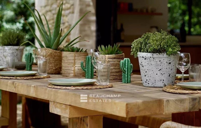 Very nice house in a private domain in Saint-Tropez close to the beach