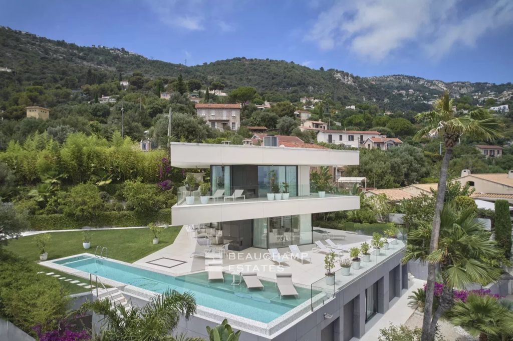 Villa on the Edge of Monaco