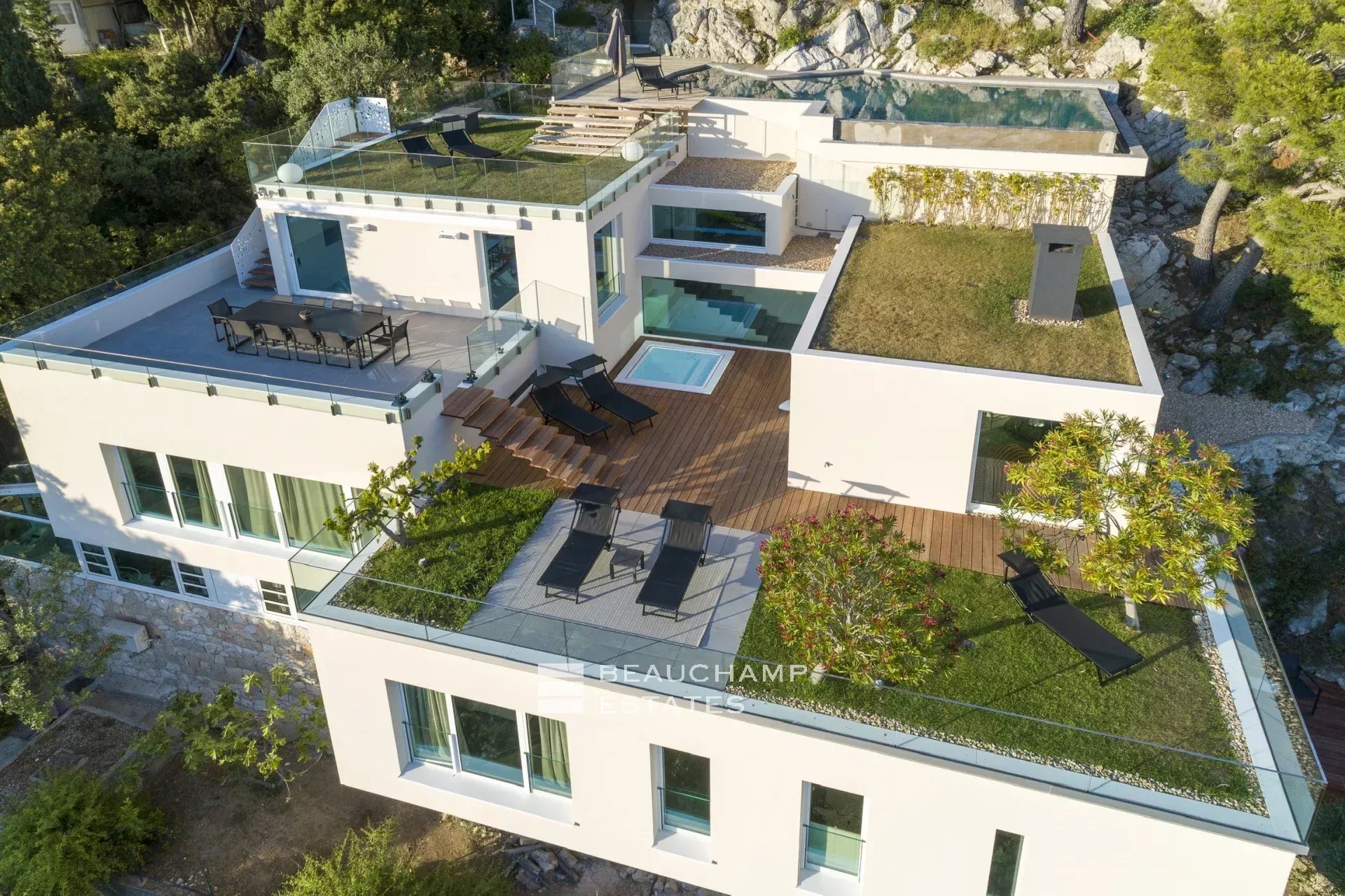 Villa Terrasses l Villefranche-sur-mer Villa Terrasses l Villefranche-sur-mer