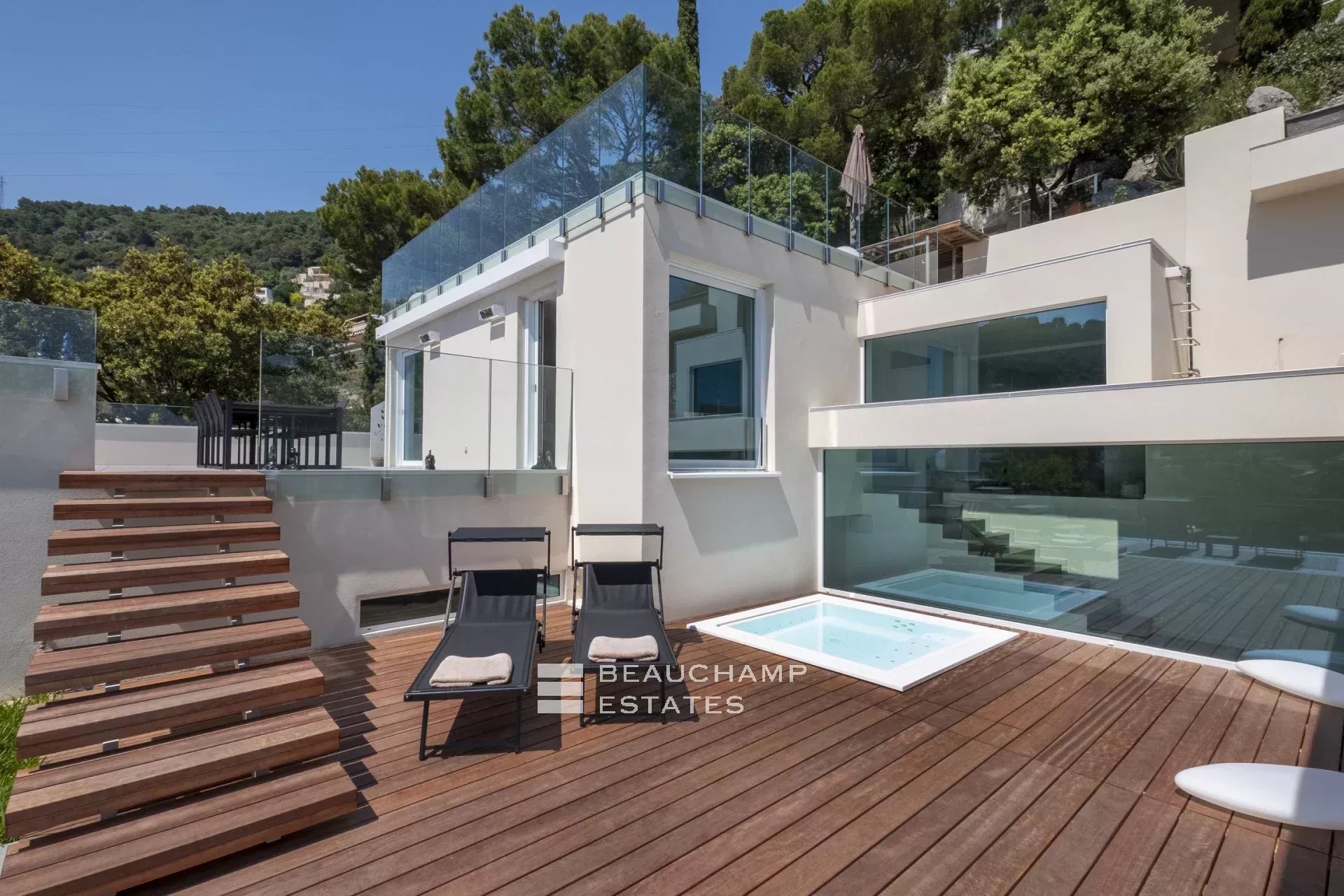 Villa Terrasses l Villefranche-sur-mer Villa Terrasses l Villefranche-sur-mer