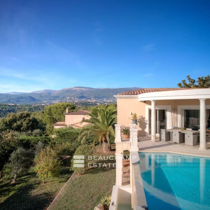 Villa avec vue sur les montagnes du Tanneron