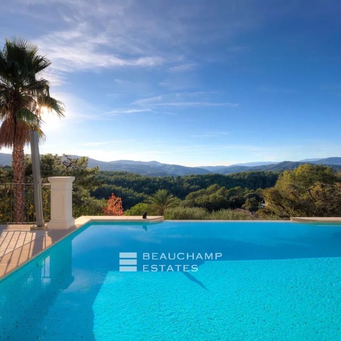 Villa avec vue sur les montagnes du Tanneron