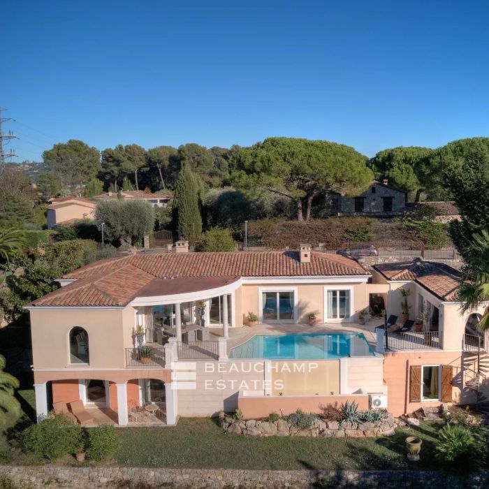 villa with mountain views