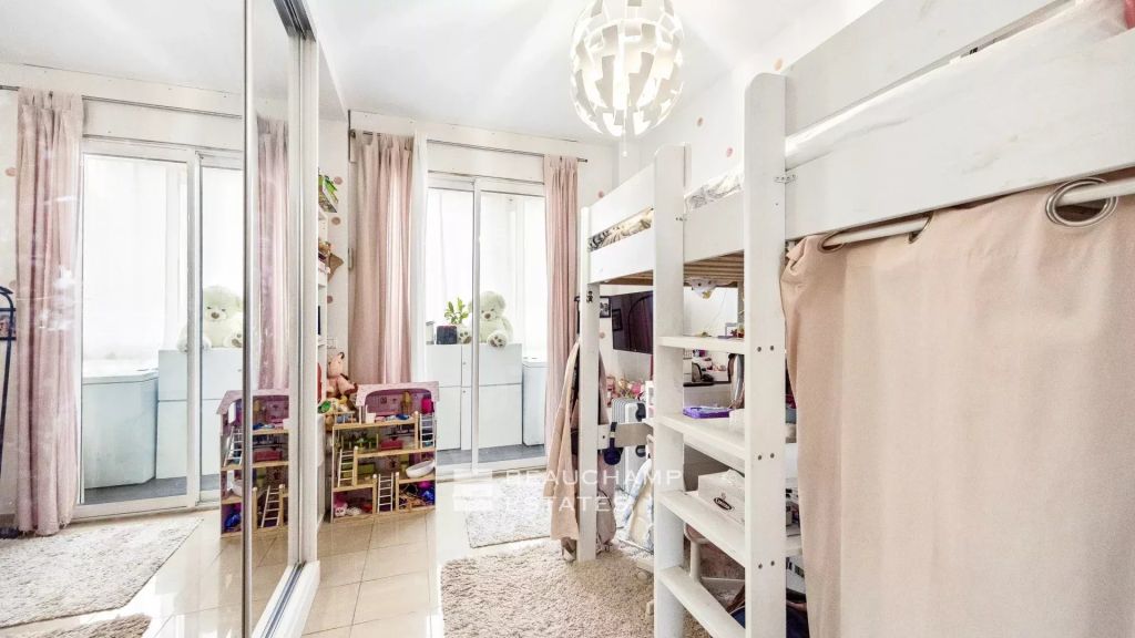 3-room apartment with terrace and sea view – Cannes Basse Californie