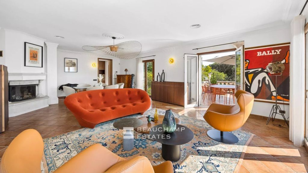 4-bedroom Neo-Provençal villa with swimming pool – Cannes Croix des Gardes