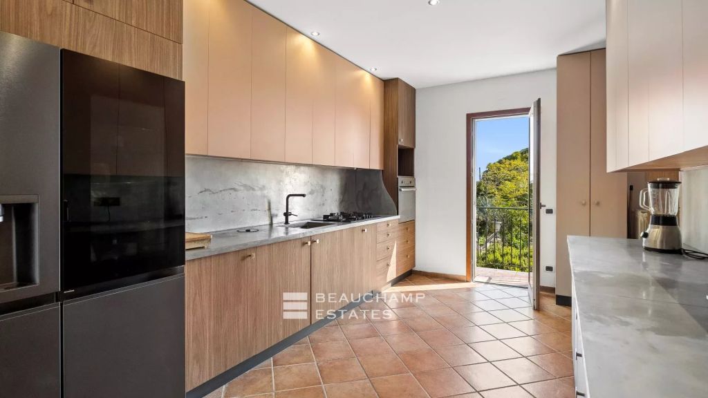 4-bedroom Neo-Provençal villa with swimming pool – Cannes Croix des Gardes