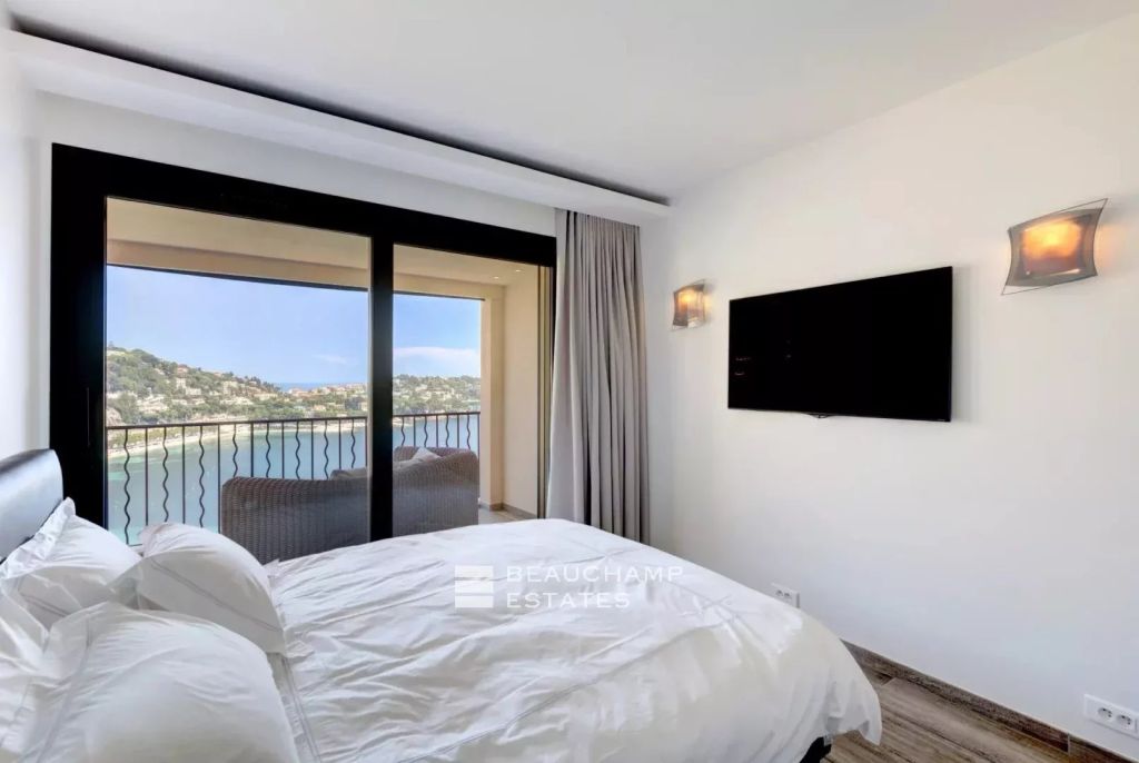 5 room apartment with Sea view in Beaulieu sur Mer