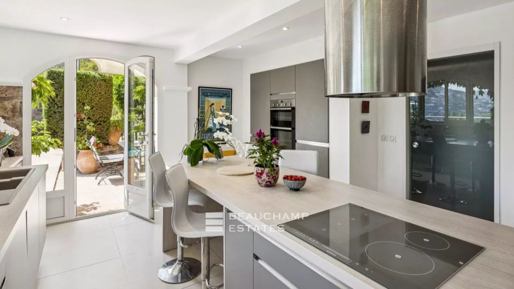 Charming Provençal villa in Théoule-sur-Mer