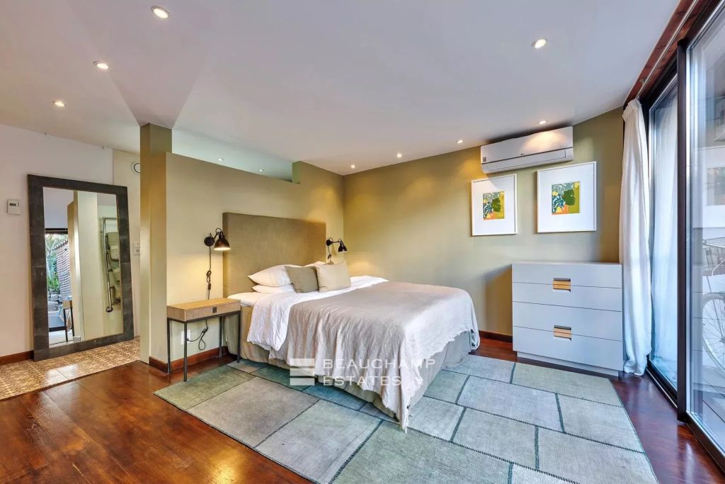 4-Bedroom Duplex with Garden – Cannes City Centre