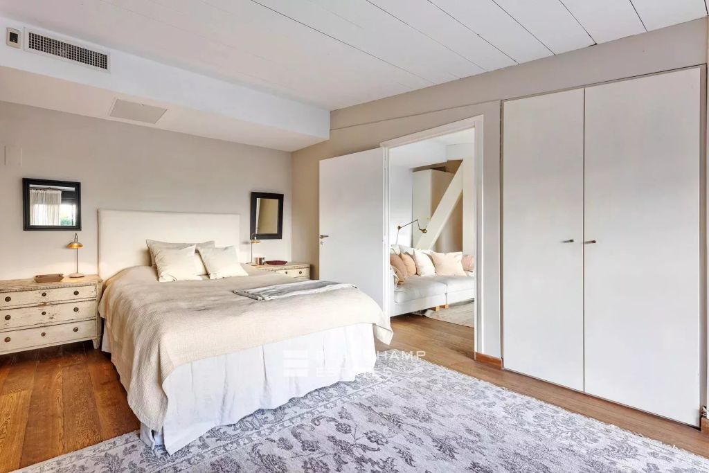 4-Bedroom Duplex with Garden – Cannes City Centre