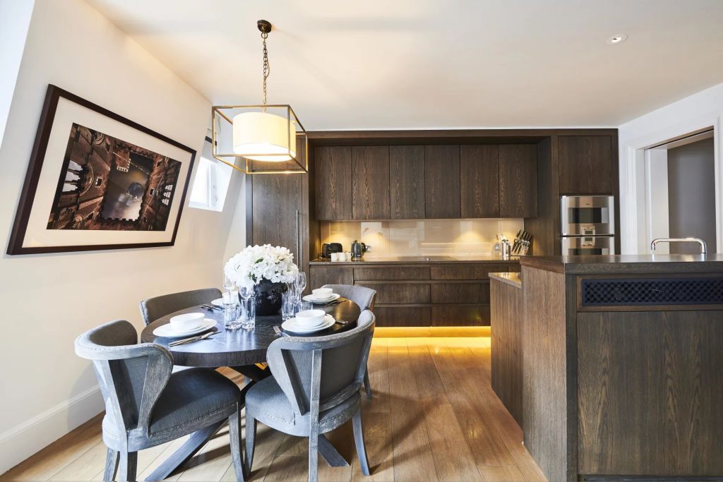 A high standard apartment with a porter in Mayfair