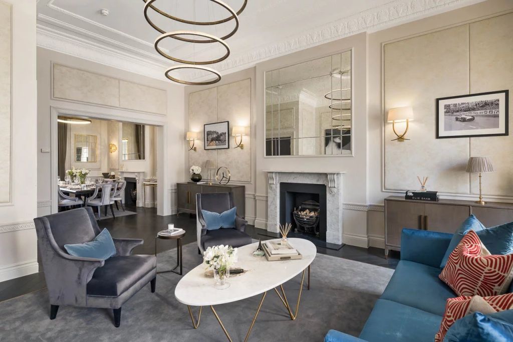 A luxurious Grade II listed stucco-fronted maisonette in Belgravia