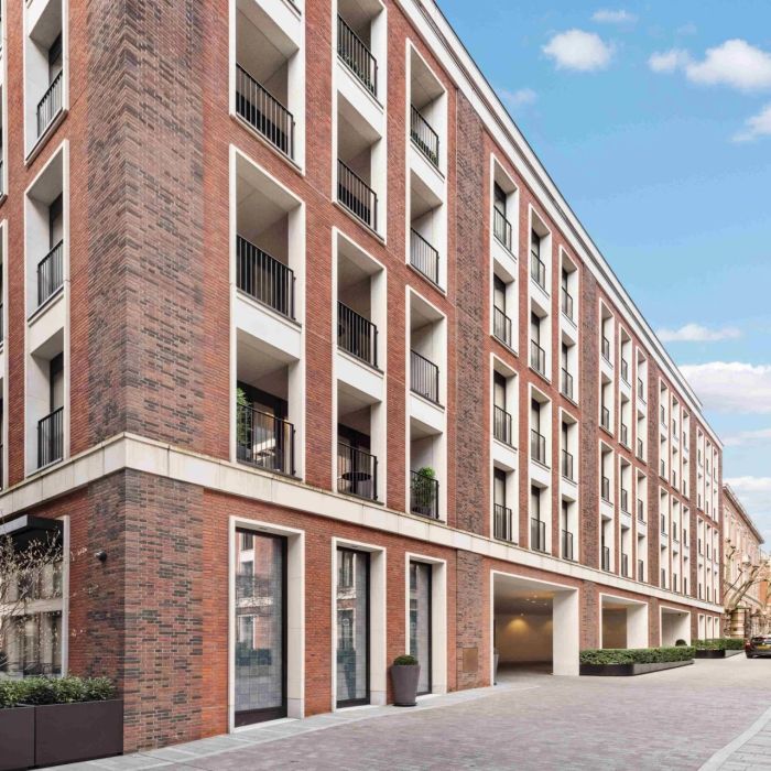 A modern one bedroom apartment set within the prestigious Lancer Square development.