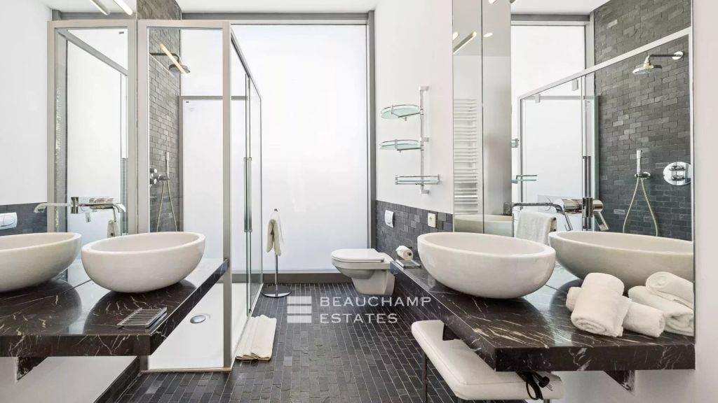 An Exceptional Contemporary home – Èze Bord de Mer