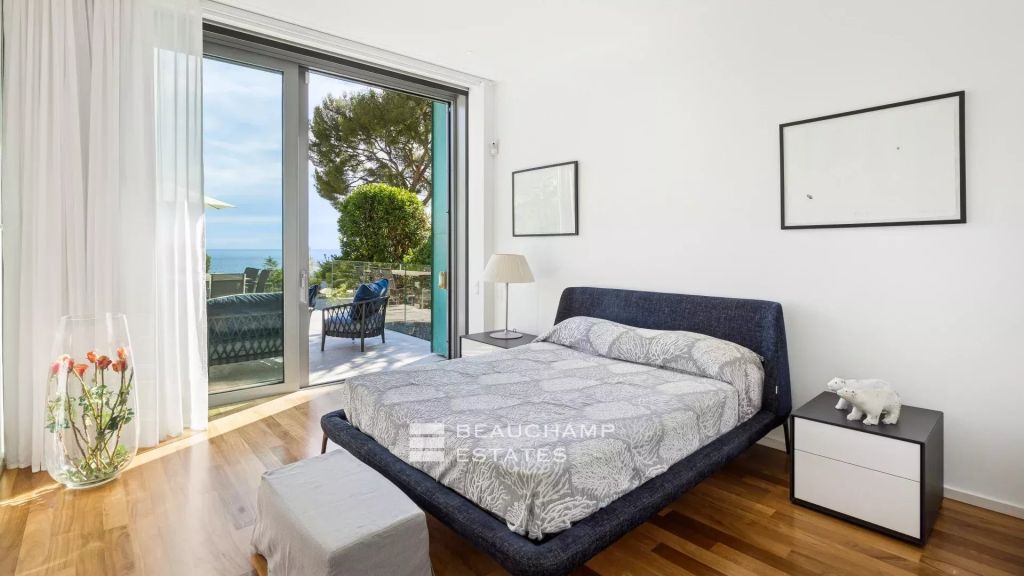 An Exceptional Contemporary home – Èze Bord de Mer