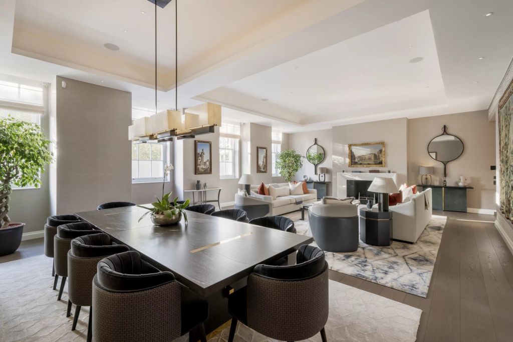 An impeccable triplex in Grosvenor Square inspired by Ian Fleming’s famous spy.