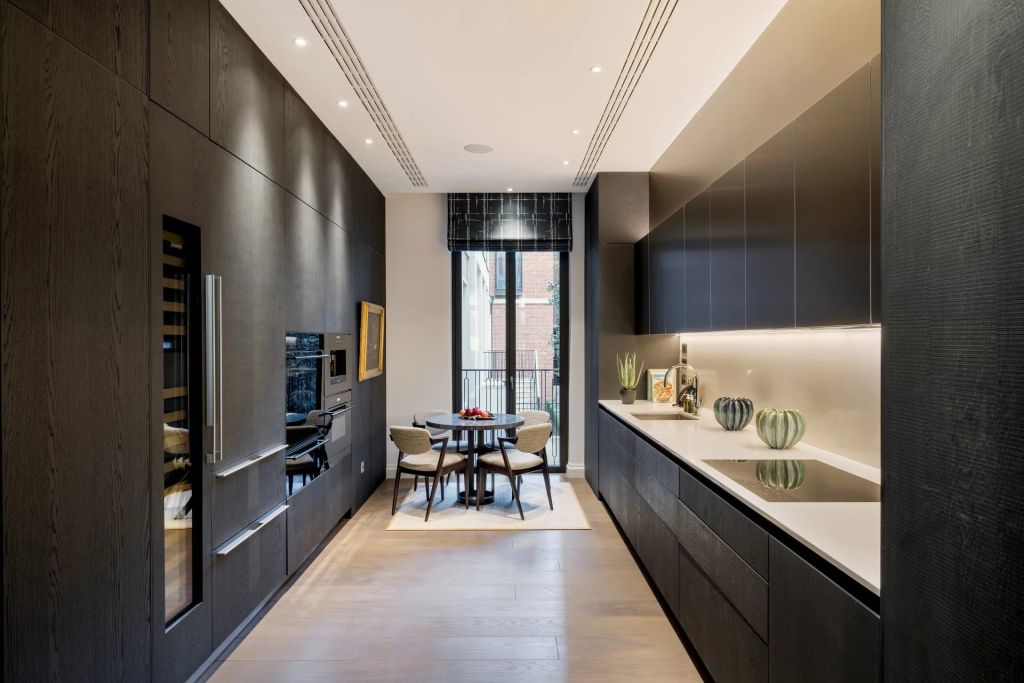 An impeccable triplex in Grosvenor Square inspired by Ian Fleming’s famous spy.