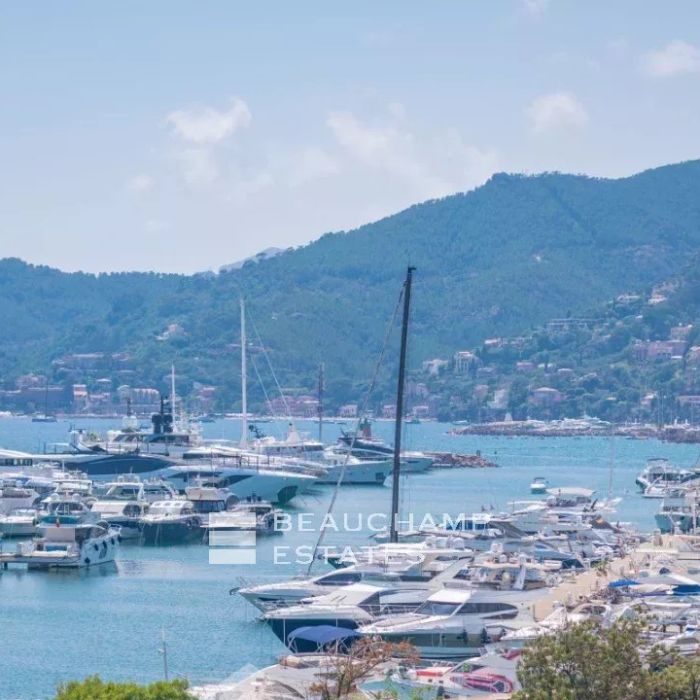 Appartement 4 pièces, 2 chambres, 179 m²