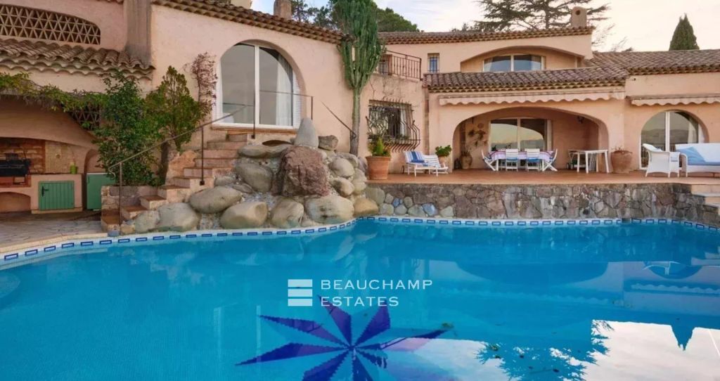 Architect-Designed Villa in the Couëlle Style with Sea and Estérel Views