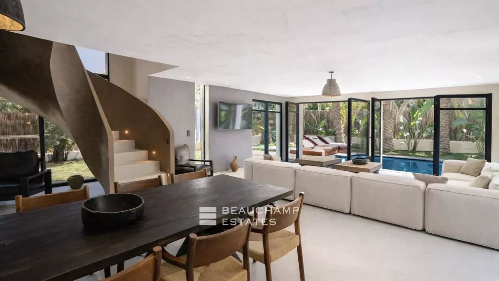 Balinese inspired luxury villa in the heart of Saint-Tropez