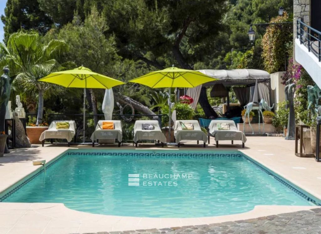 BEAULIEU-SUR-MER – SPLENDID CONTEMPORARY VILLA WITH SEA VIEW